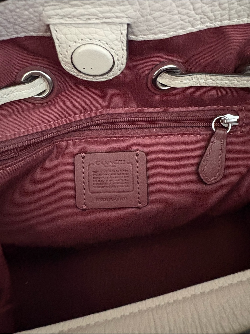 Coach Andy Crossbody Pebbled Leather In Cream with Horse and Carriage Design - Picture 6 of 7